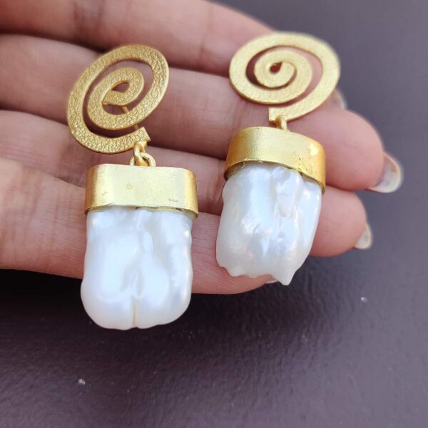 Baroque Pearl Gold-Plated Spiral Dangler Earrings in Hand