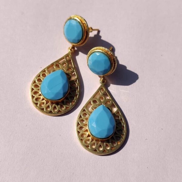 Turquoise Frame Dangling Earrings Side