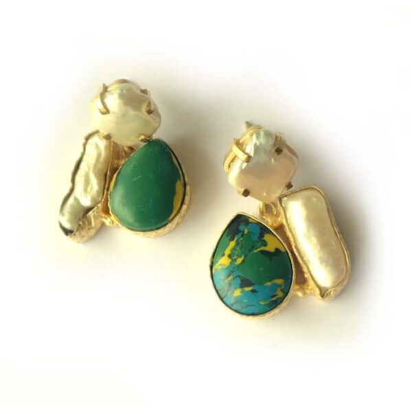 Time Lapse Short Earrings in Baroque Pearl & Turquoise