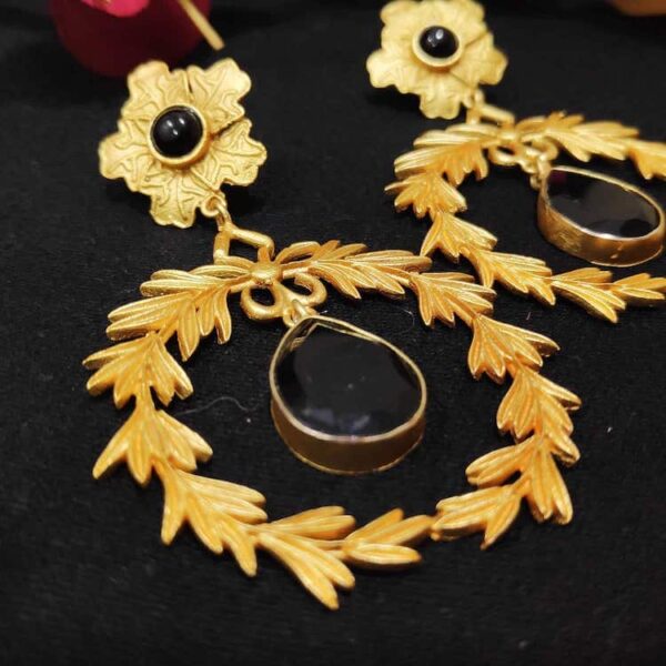 Golden Wreath Black Onyx Studded Dangling Earrings