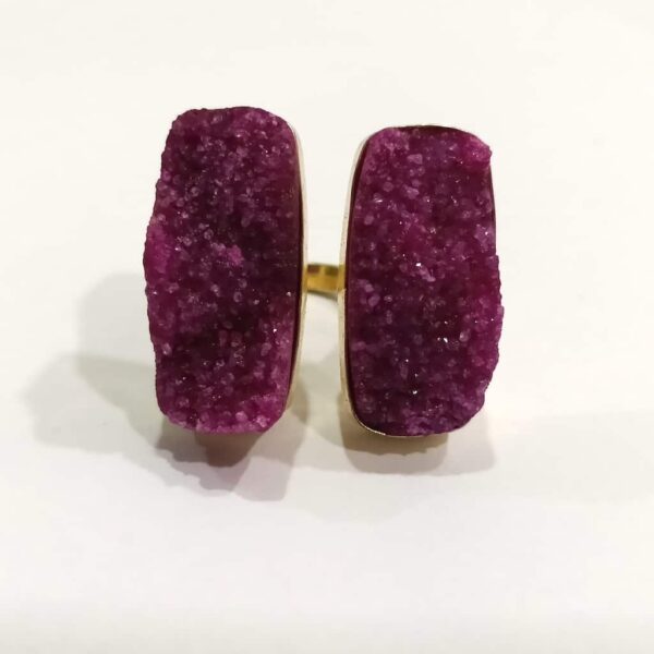 Grape Purple-Pink Druzy Bi-Finger Ring Hand Body Closeup