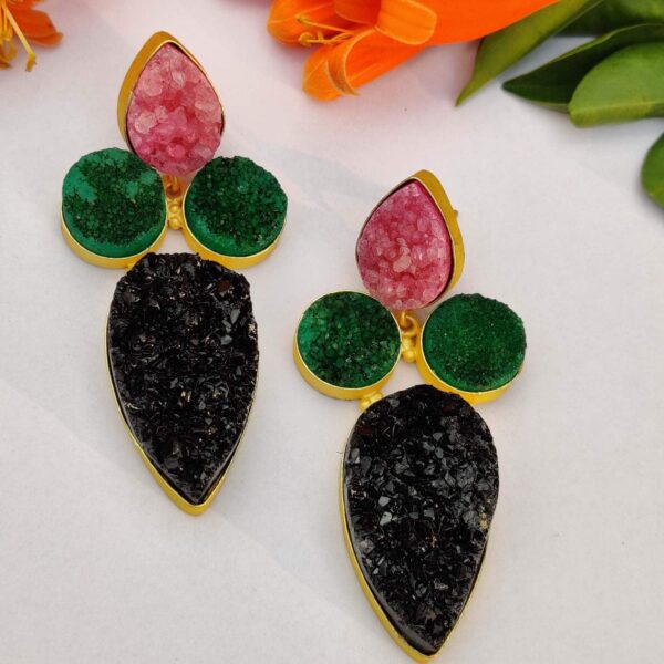 Sugar Kissed Dangling Earrings Style